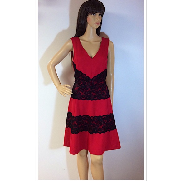 Nicole by Nicole Miller Dresses & Skirts - NICOLE BY NICOLE MILLER CRIMSON & BLACK LACE DRESS